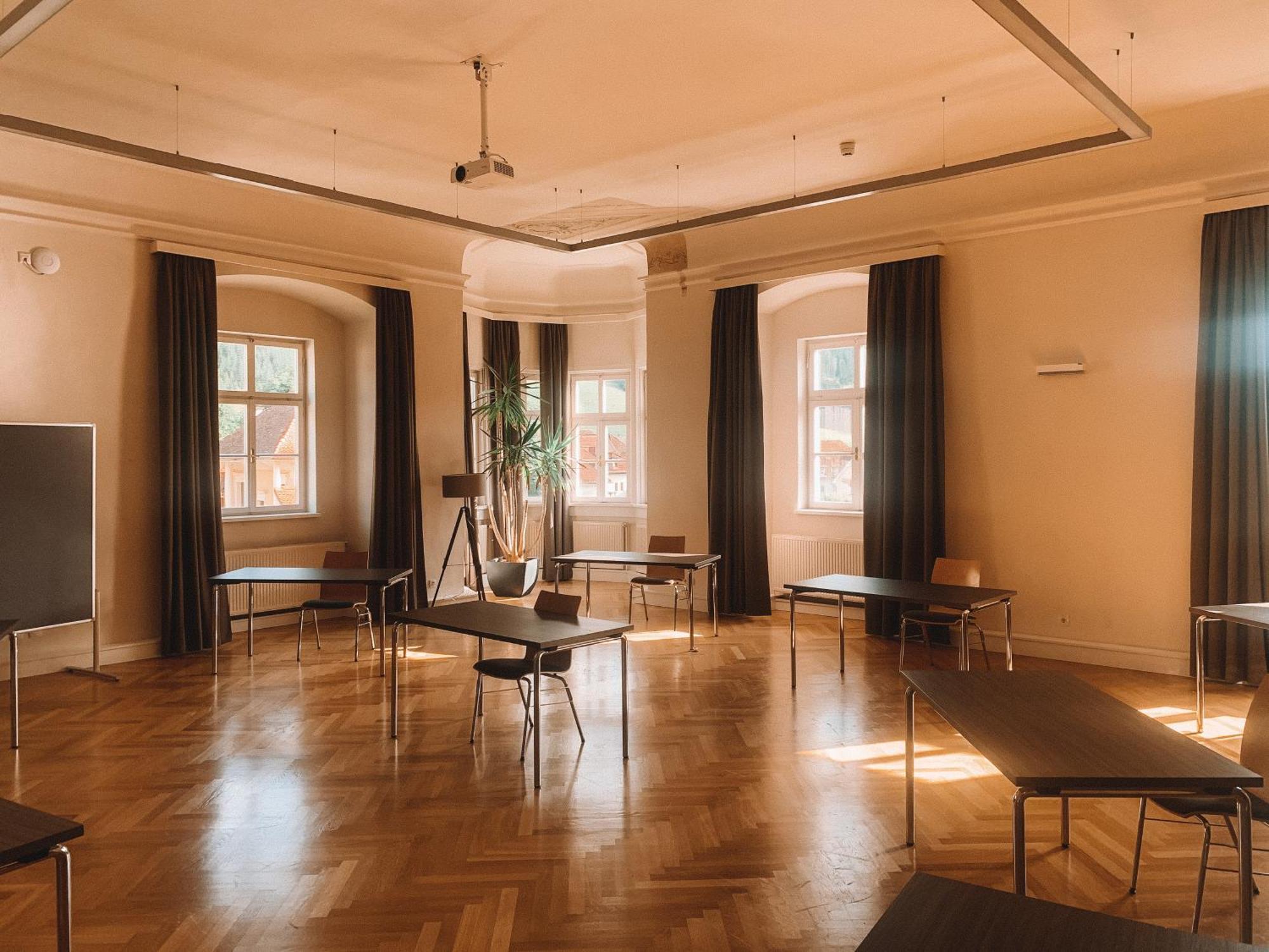 Jufa Hotel Stift Gurk Exterior foto