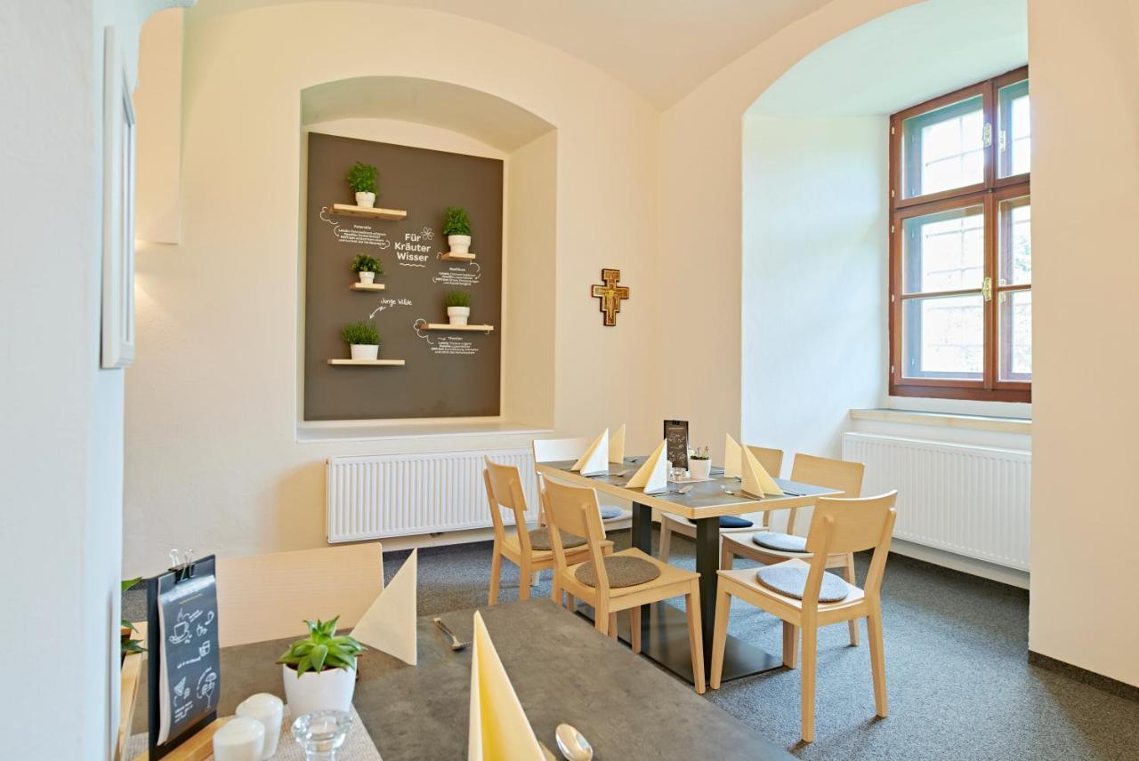 Jufa Hotel Stift Gurk Exterior foto